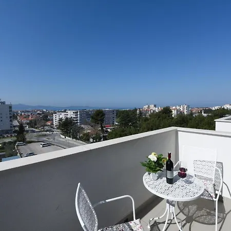 Sea View 023